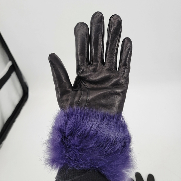 Wilsons Black Leather Purple Fur Cuff Gloves Women's Size Medium Winter Classic - Picture 3 of 9